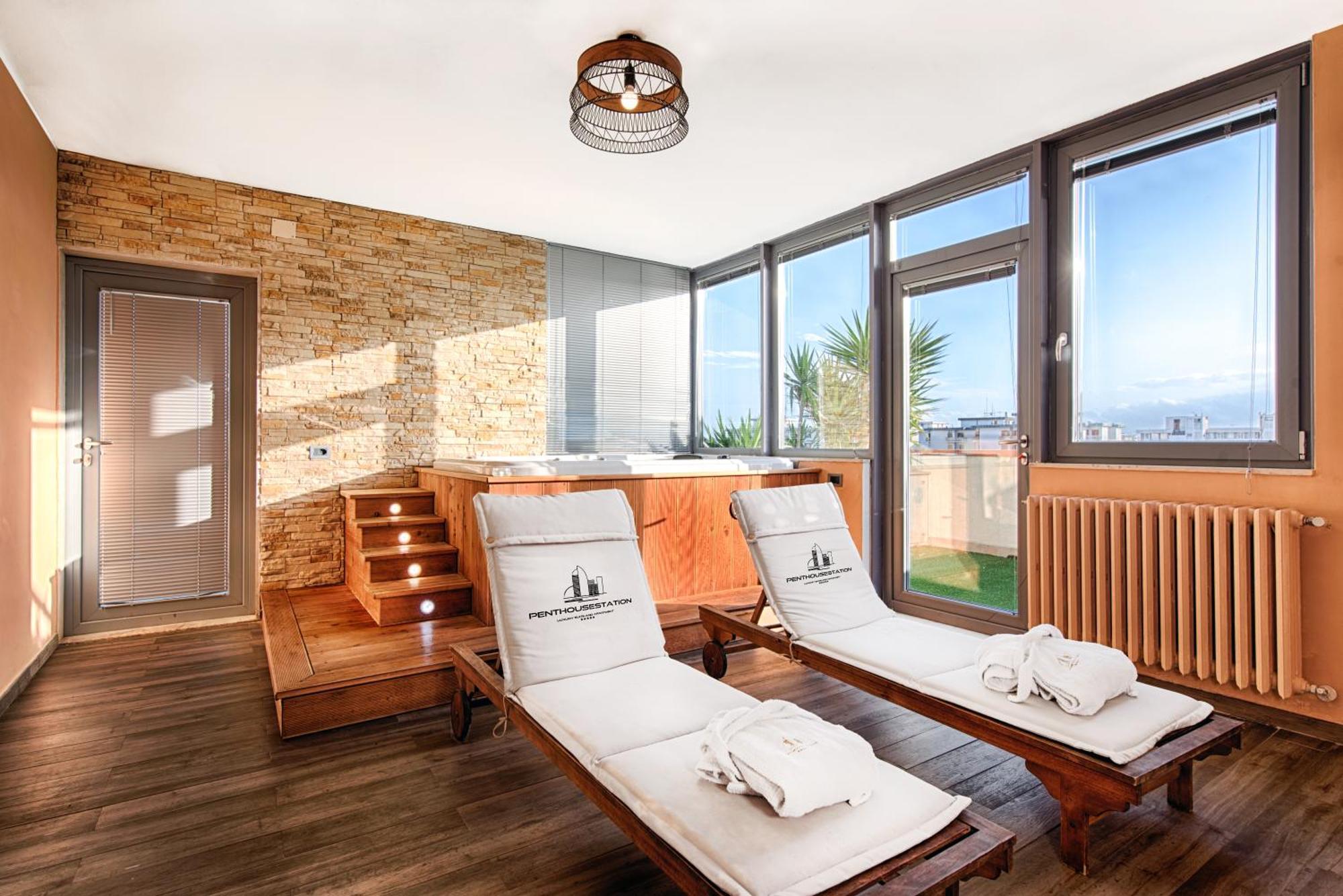 Penthouse Station Luxury Apts Le Dimore Brindisi Exterior photo